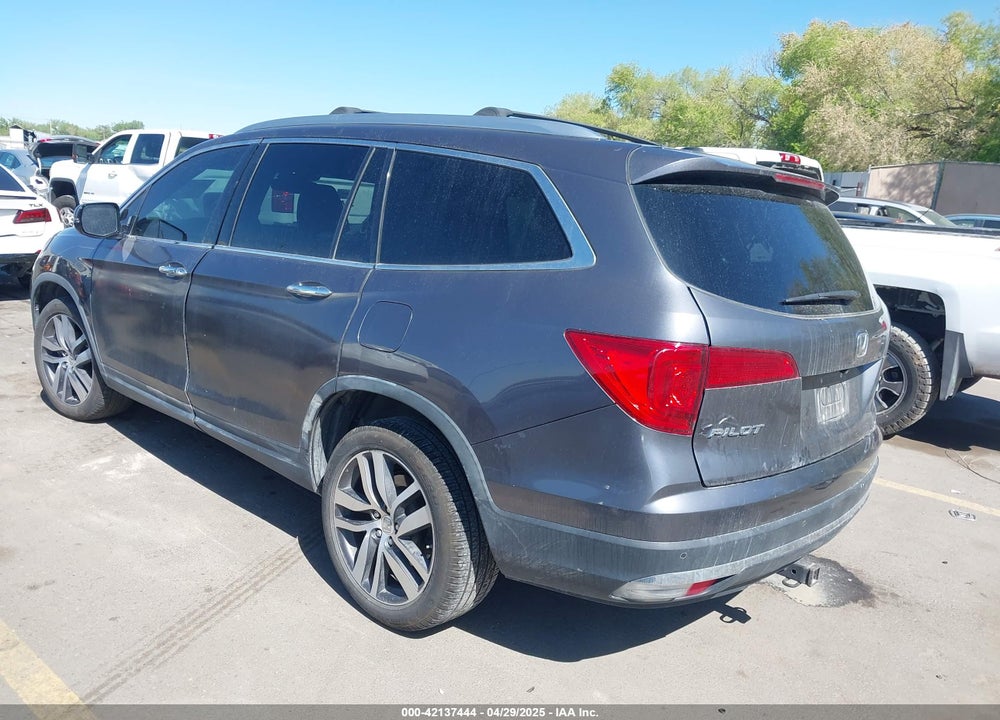 2018 HONDA PILOT ELITE VIN: 5FNYF6H09JB049628