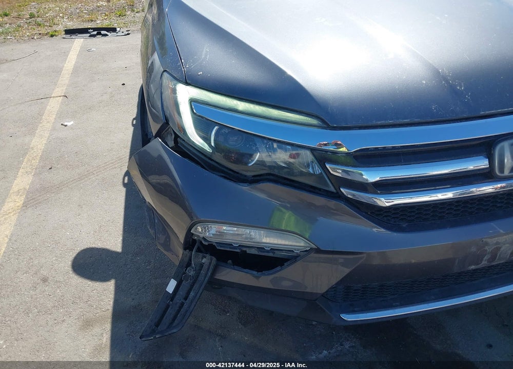 2018 HONDA PILOT ELITE VIN: 5FNYF6H09JB049628