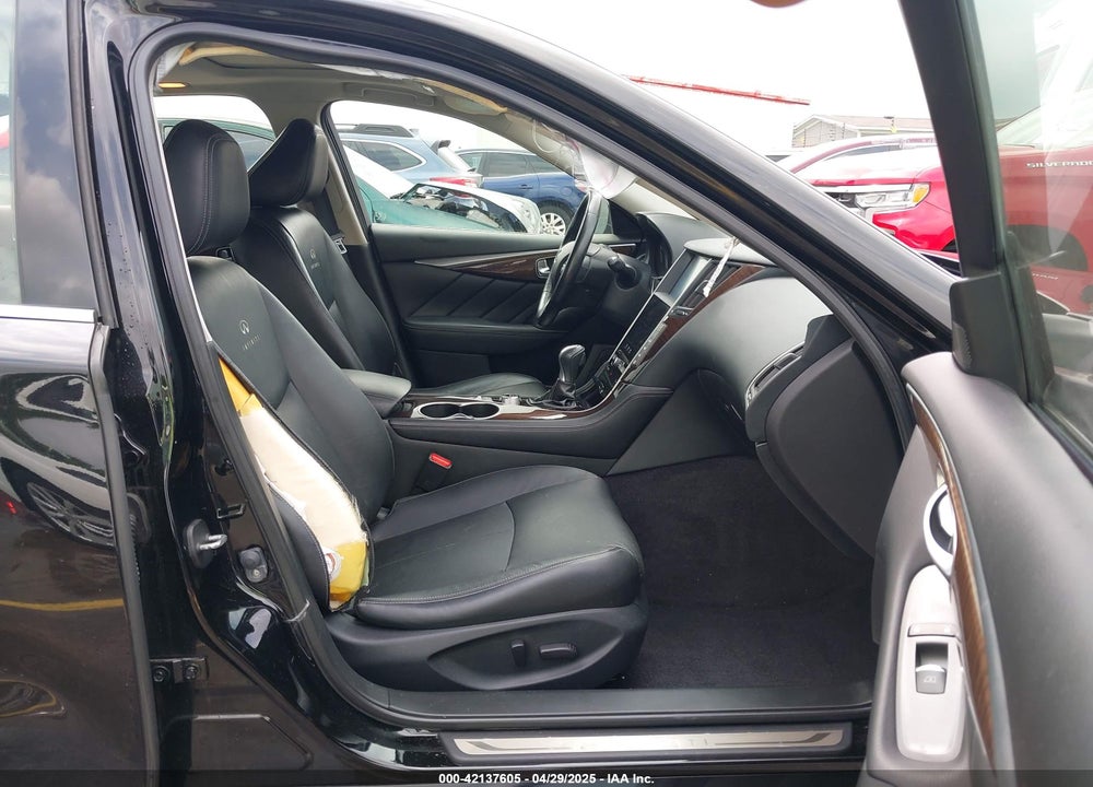 2014 INFINITI Q50 VIN: JN1BV7AR1EM682826