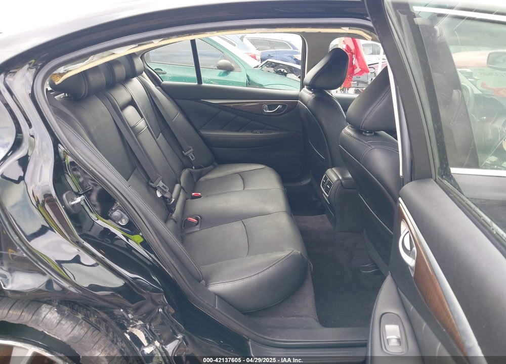 2014 INFINITI Q50 VIN: JN1BV7AR1EM682826
