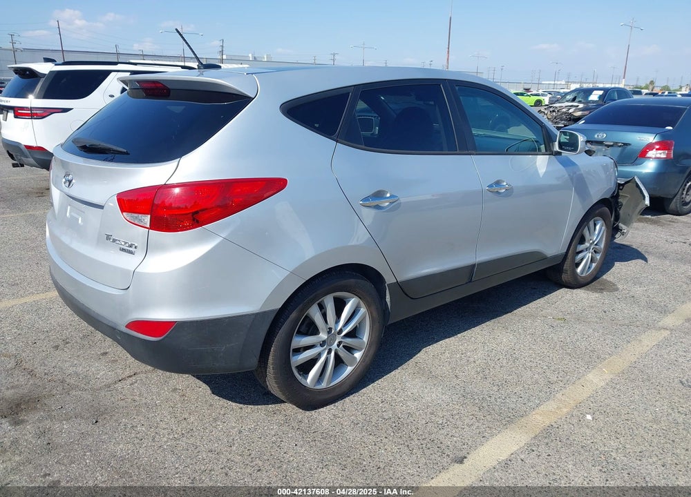 2012 HYUNDAI TUCSON VIN: KM8JU3AC6CU462350