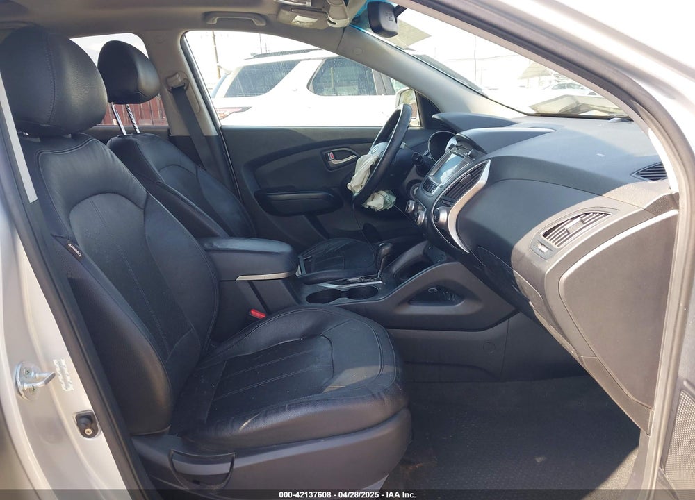 2012 HYUNDAI TUCSON VIN: KM8JU3AC6CU462350