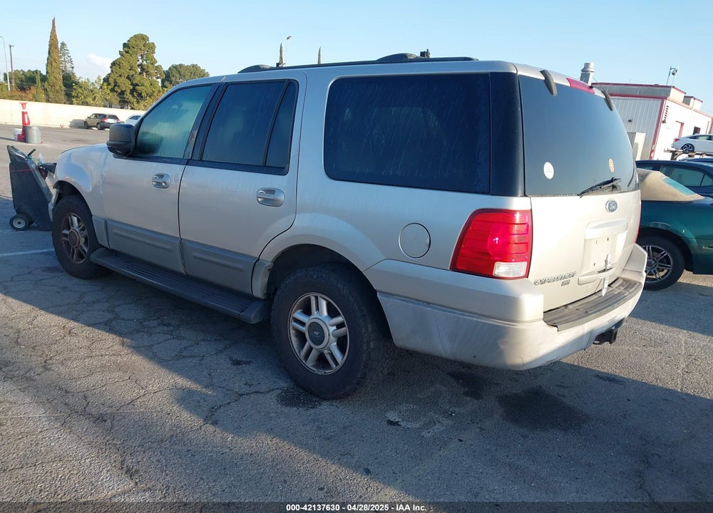 2003 FORD EXPEDITION XLT VIN: 1FMPU16W93LA35218