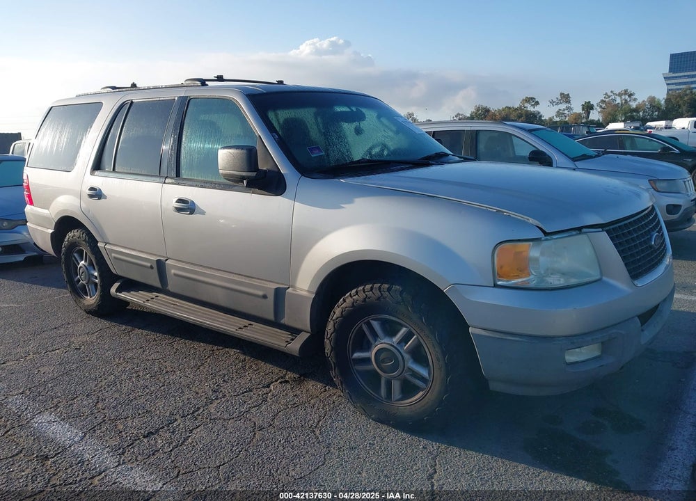 2003 FORD EXPEDITION XLT VIN: 1FMPU16W93LA35218