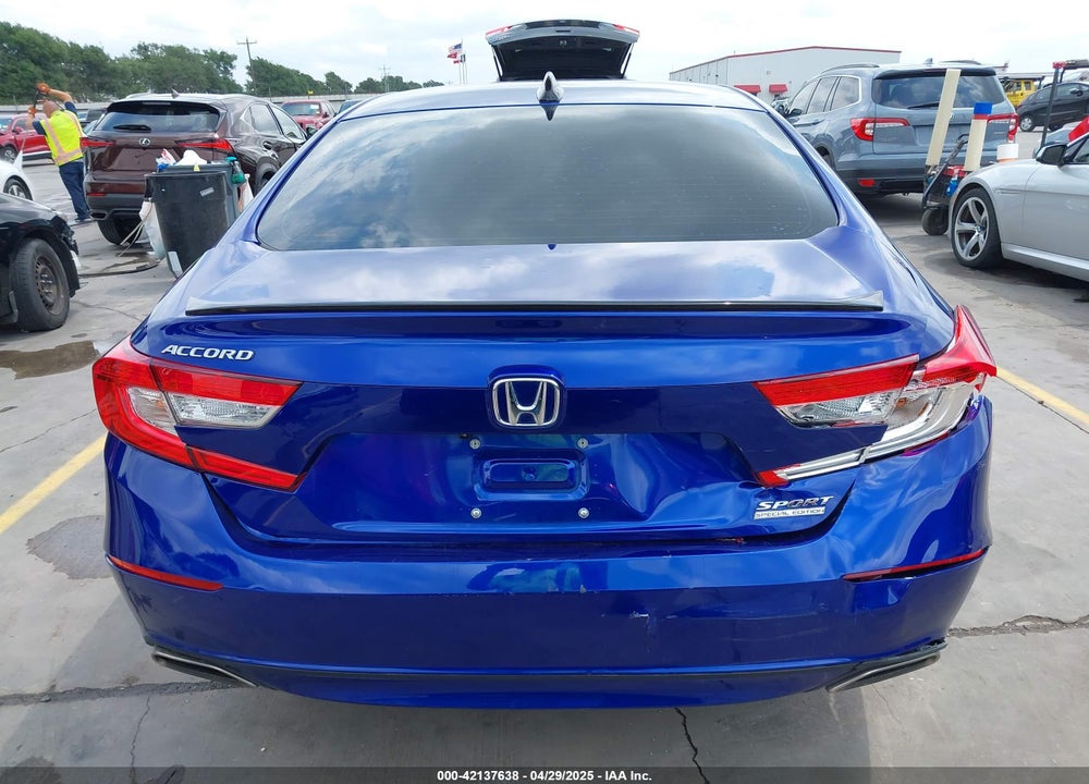 2022 HONDA ACCORD VIN: 1HGCV1F47NA022529