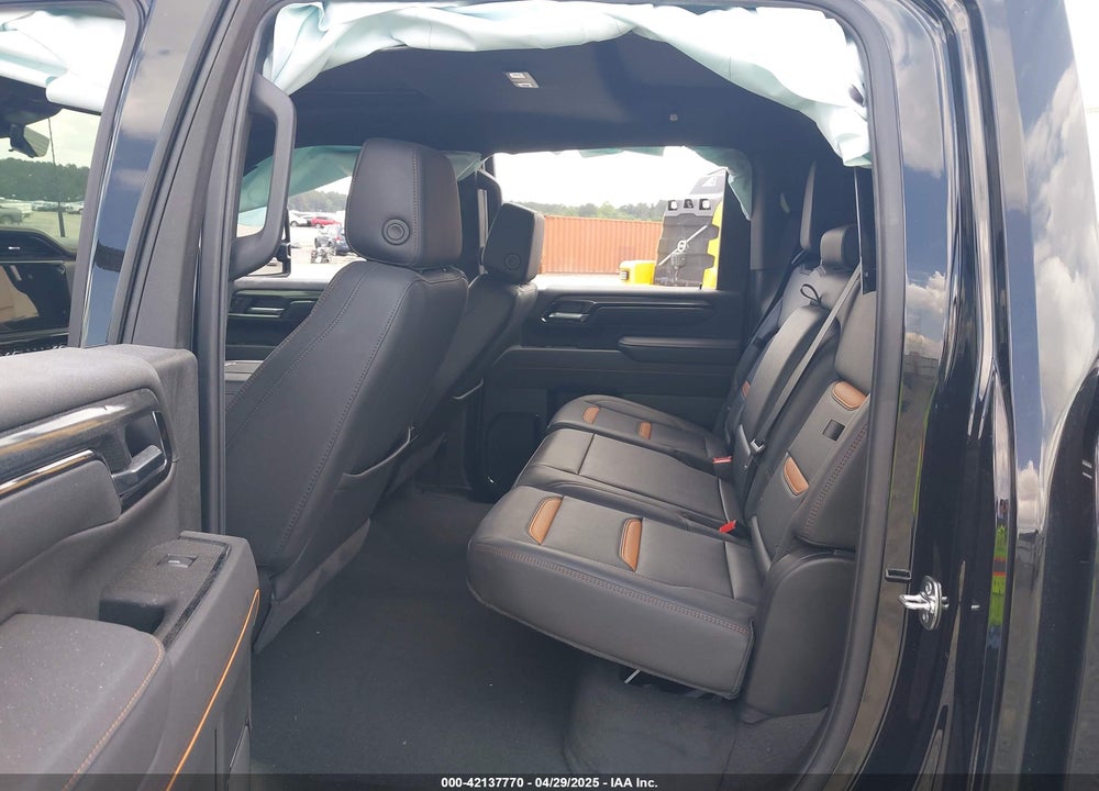 2025 GMC SIERRA 2500HD 4WD STANDARD BED AT4 VIN: 1GT4UPEY0SF185177