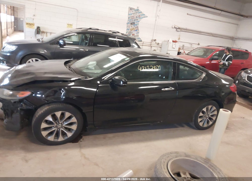 2015 HONDA ACCORD VIN: 1HGCT1B88FA003665