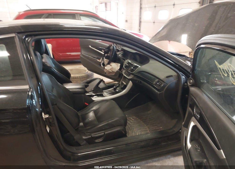 2015 HONDA ACCORD VIN: 1HGCT1B88FA003665