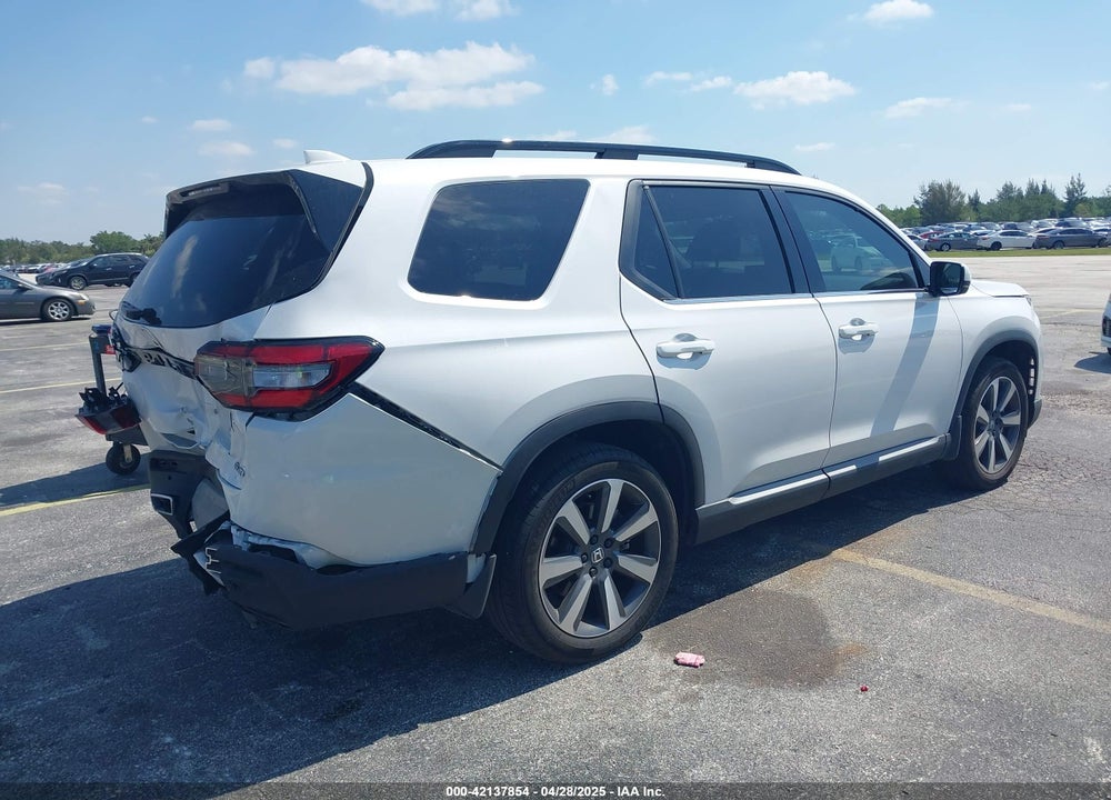 2024 HONDA PILOT VIN: 5FNYG2H72RB016937