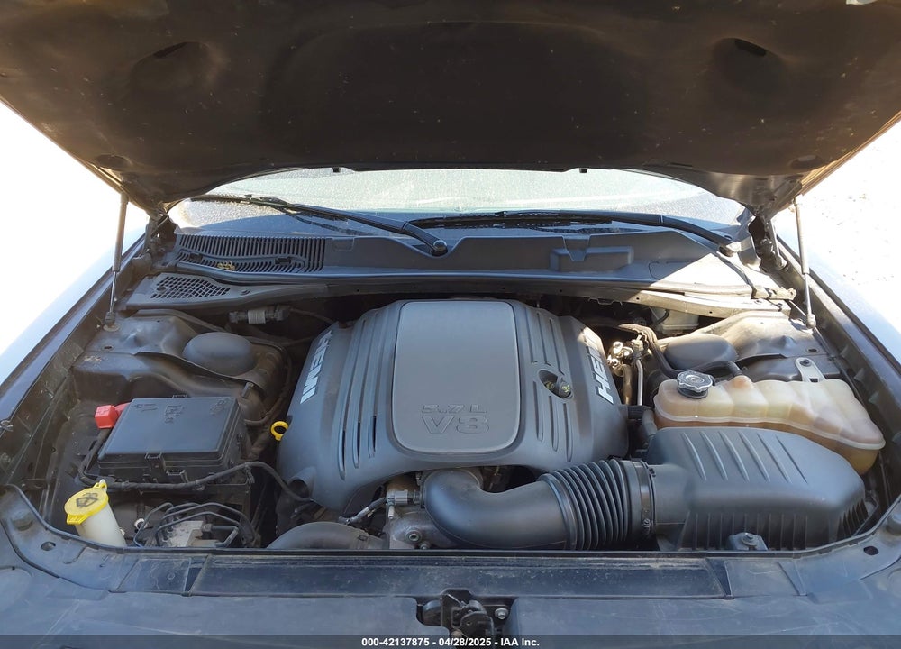 2018 DODGE CHALLENGER VIN: 2C3CDZBT8JH223319