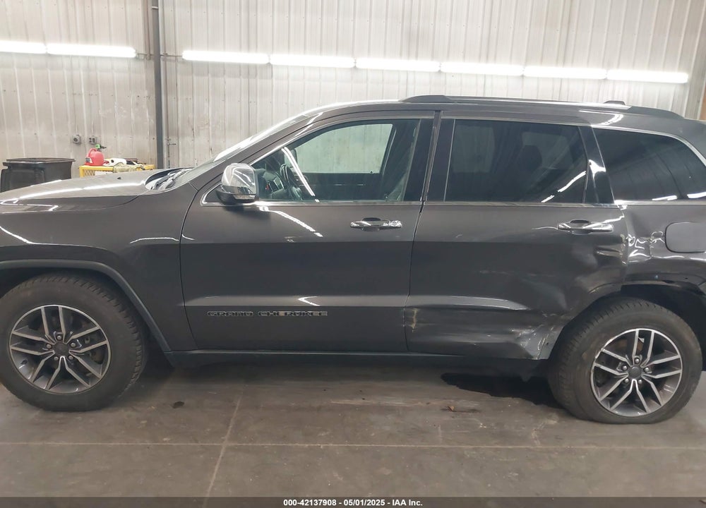 2020 JEEP GRAND CHEROKEE VIN: 1C4RJFBG0LC160058