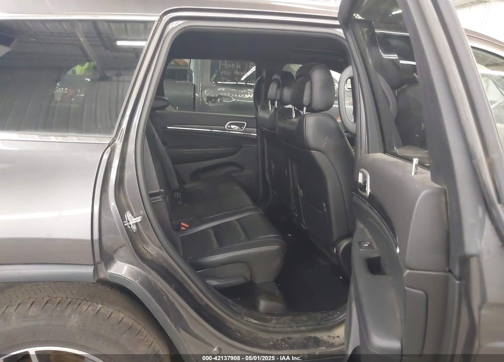2020 JEEP GRAND CHEROKEE VIN: 1C4RJFBG0LC160058