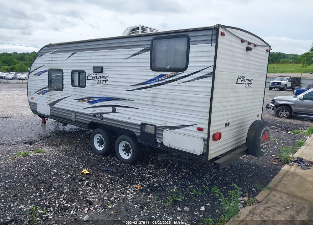 2017 FOREST RIVER CRUZ LITE VIN: 4X4TSMV29H7413590