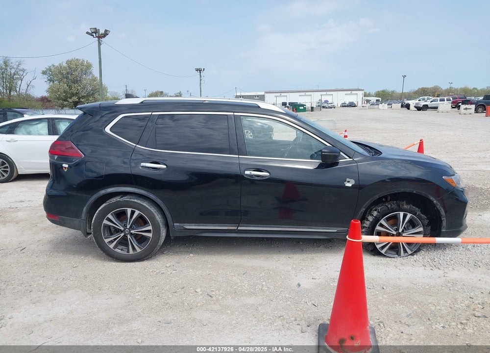 2018 NISSAN ROGUE SL VIN: JN8AT2MV4JW353812