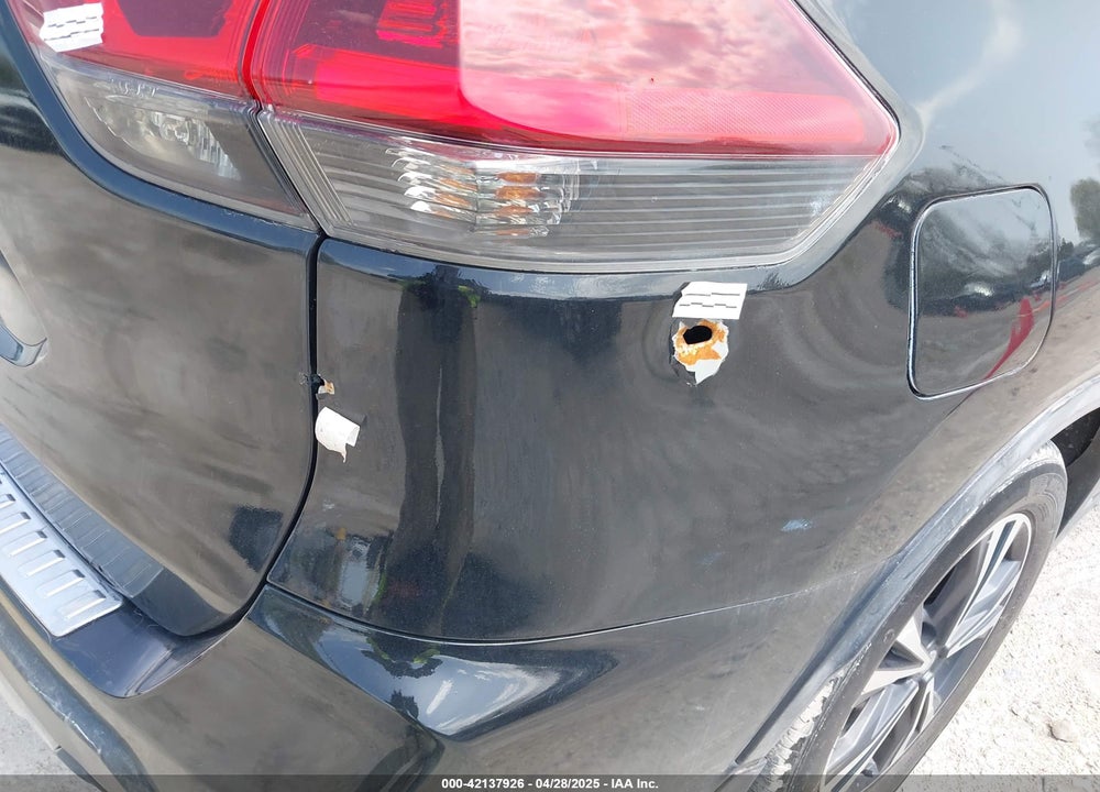 2018 NISSAN ROGUE SL VIN: JN8AT2MV4JW353812