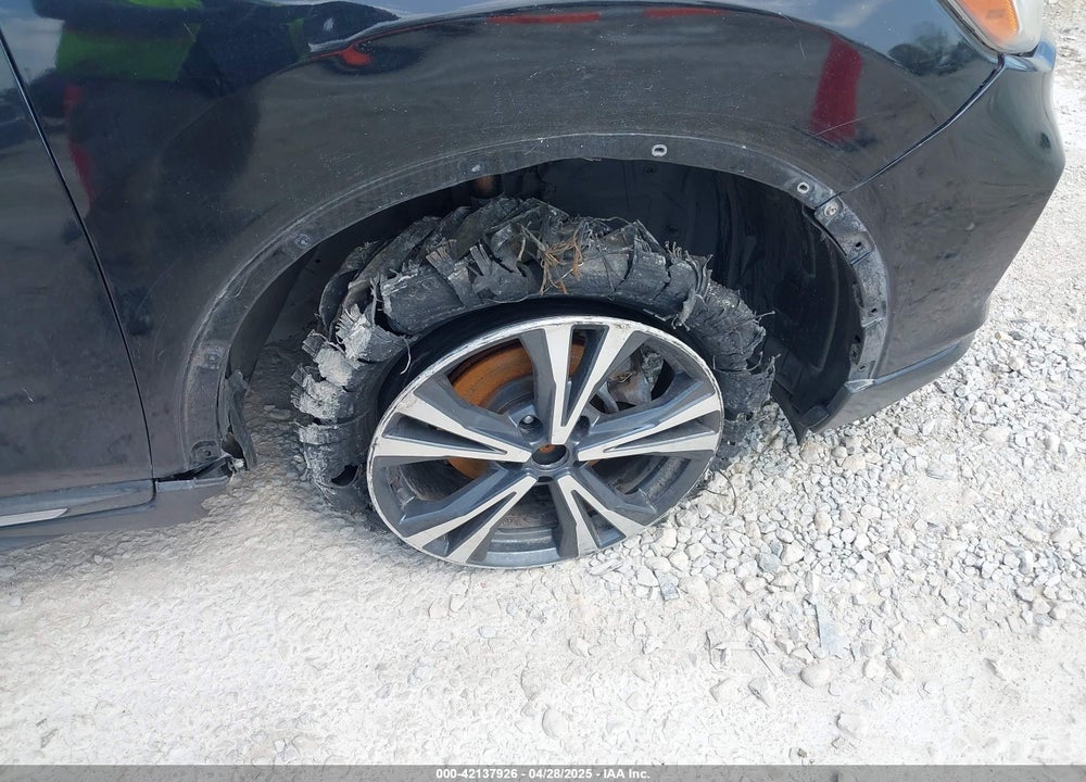 2018 NISSAN ROGUE SL VIN: JN8AT2MV4JW353812