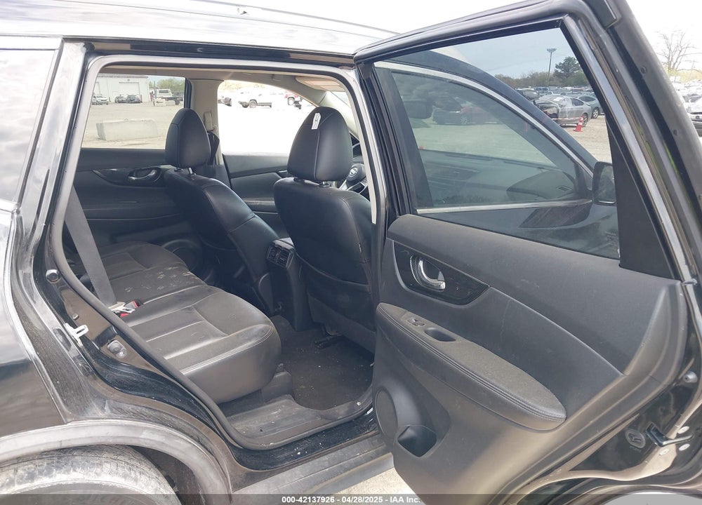 2018 NISSAN ROGUE SL VIN: JN8AT2MV4JW353812