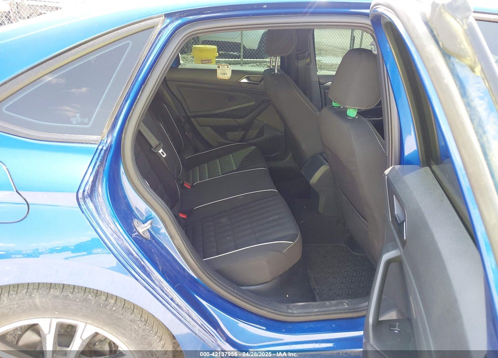2024 VOLKSWAGEN JETTA VIN: 3VWBM7BU0RM002859