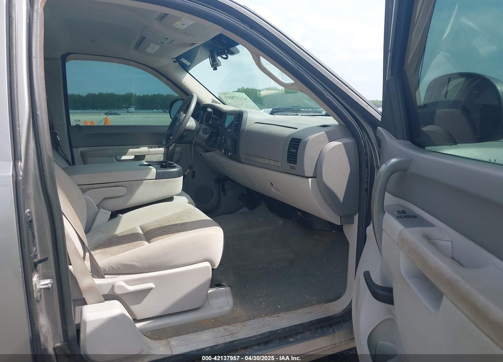 2012 CHEVROLET SILVERADO 1500 LT VIN: 1GCRKSE72CZ187549