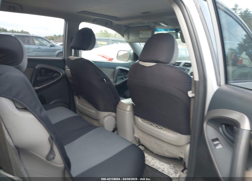 2007 TOYOTA RAV4 VIN: JTMBD31V776040060