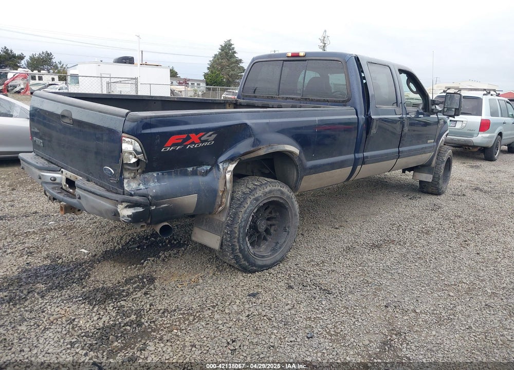 2003 FORD F-350 LARIAT/XL/XLT VIN: 1FTSW31PX3EB33845