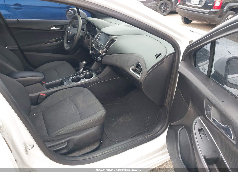 2018 CHEVROLET CRUZE VIN: 1G1BE5SM2J7246430