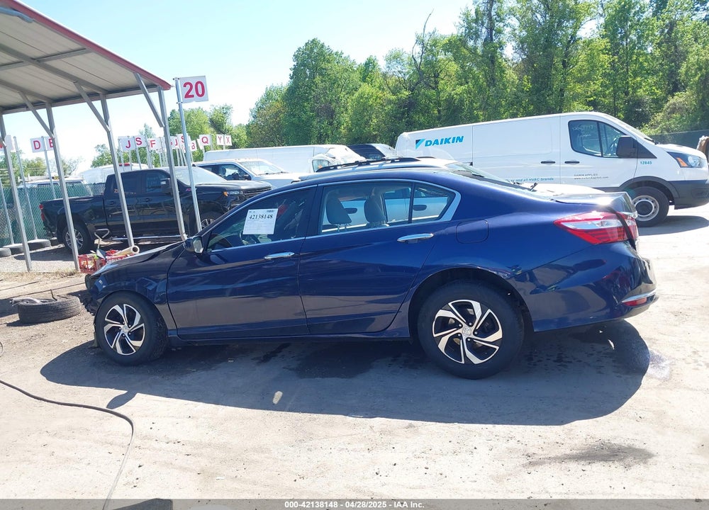 2017 HONDA ACCORD VIN: 1HGCR2F31HA130554