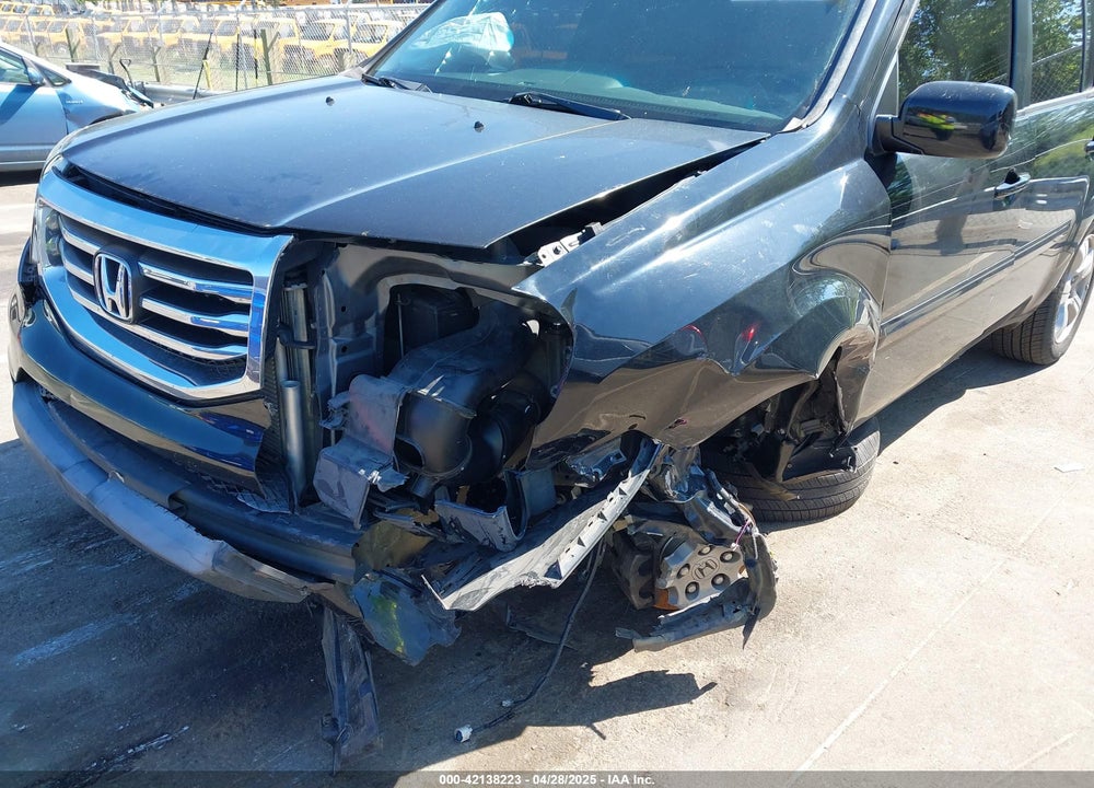 2012 HONDA PILOT VIN: 5FNYF4H71CB056805