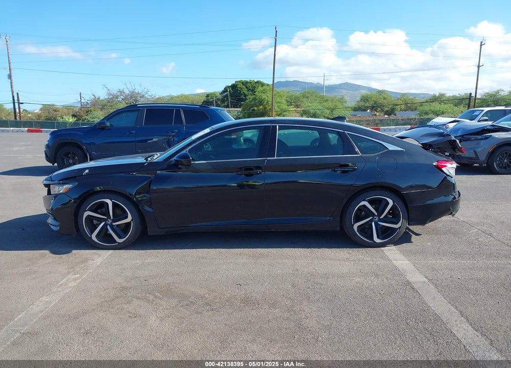 2018 HONDA ACCORD VIN: 1HGCV1F39JA148182