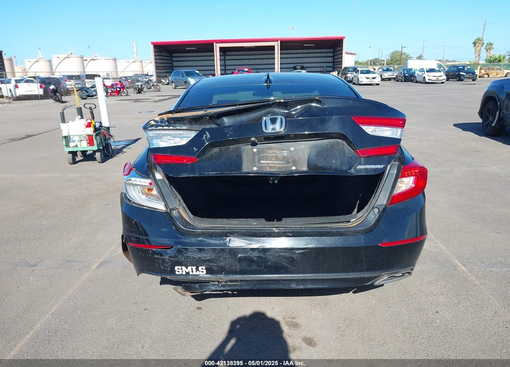 2018 HONDA ACCORD VIN: 1HGCV1F39JA148182