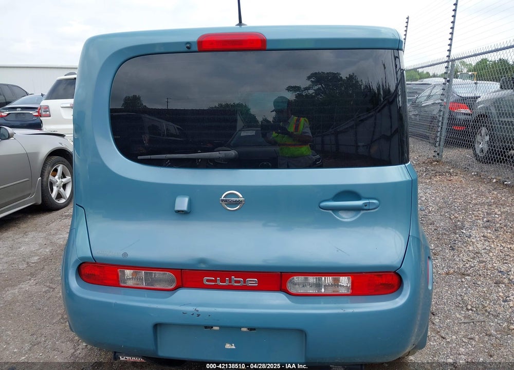 2011 NISSAN CUBE VIN: JN8AZ2KR8BT214693