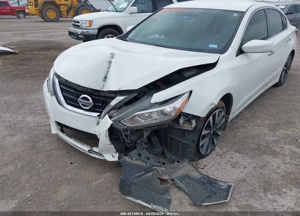 2018 NISSAN ALTIMA VIN: 1N4AL3AP4JC245480