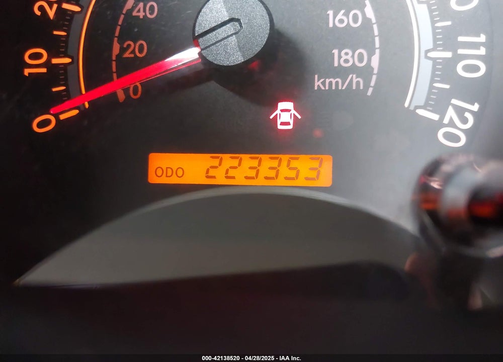 2011 TOYOTA TUNDRA GRADE 5.7L V8 VIN: 5TFRY5F15BX101297