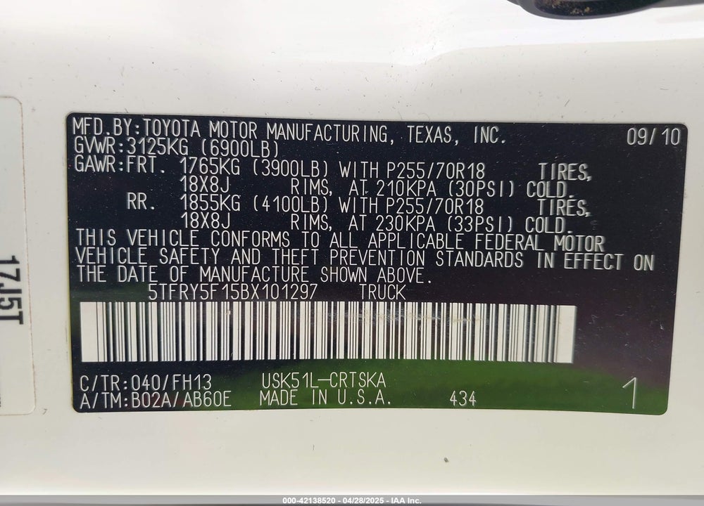 2011 TOYOTA TUNDRA GRADE 5.7L V8 VIN: 5TFRY5F15BX101297