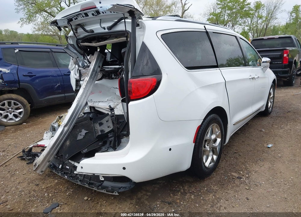 2017 CHRYSLER PACIFICA LIMITED VIN: 2C4RC1GG0HR598664