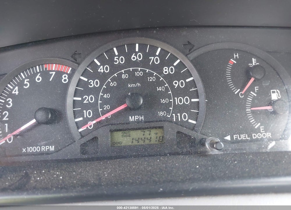 2003 TOYOTA COROLLA CE VIN: JTDBR32E230008940