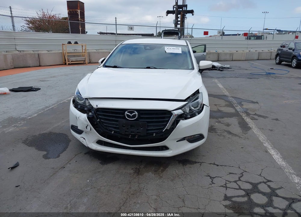 2018 MAZDA 3 SPORT VIN: 3MZBN1U70JM183046