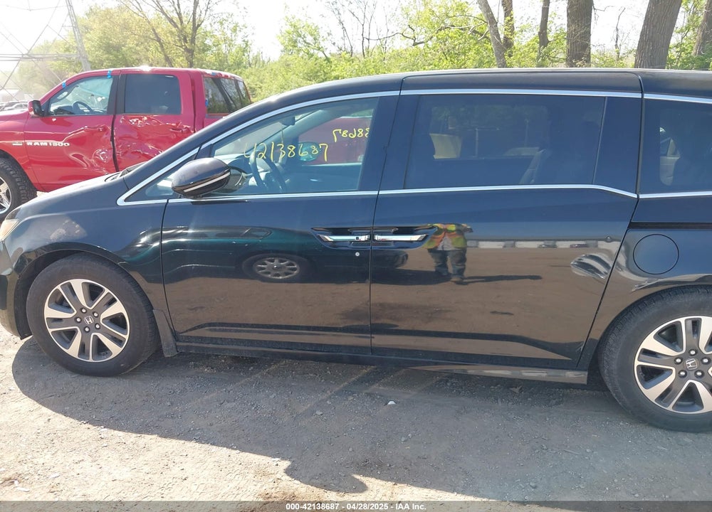 2014 HONDA ODYSSEY TOURING/TOURING ELITE VIN: 5FNRL5H9XEB133808