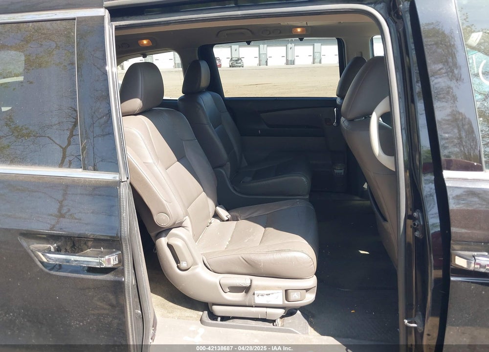 2014 HONDA ODYSSEY TOURING/TOURING ELITE VIN: 5FNRL5H9XEB133808