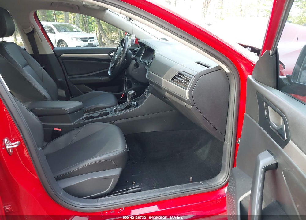 2019 VOLKSWAGEN JETTA VIN: 3VWC57BUXKM170189