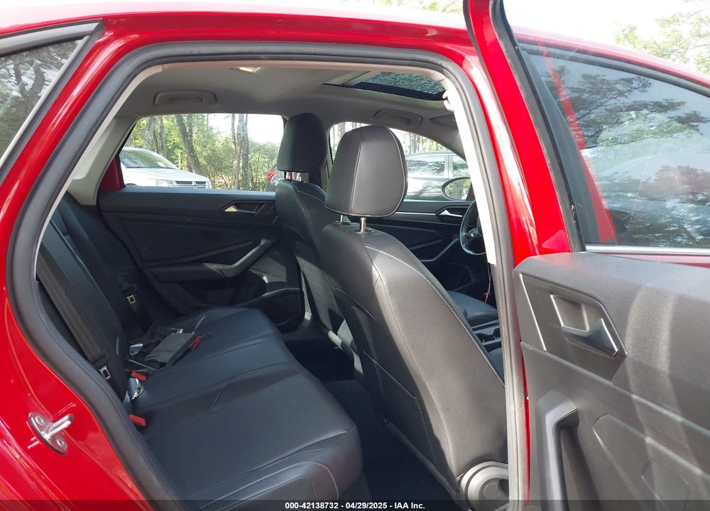 2019 VOLKSWAGEN JETTA VIN: 3VWC57BUXKM170189