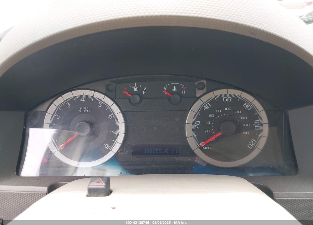 2009 FORD ESCAPE VIN: 1FMCU03749KA29640