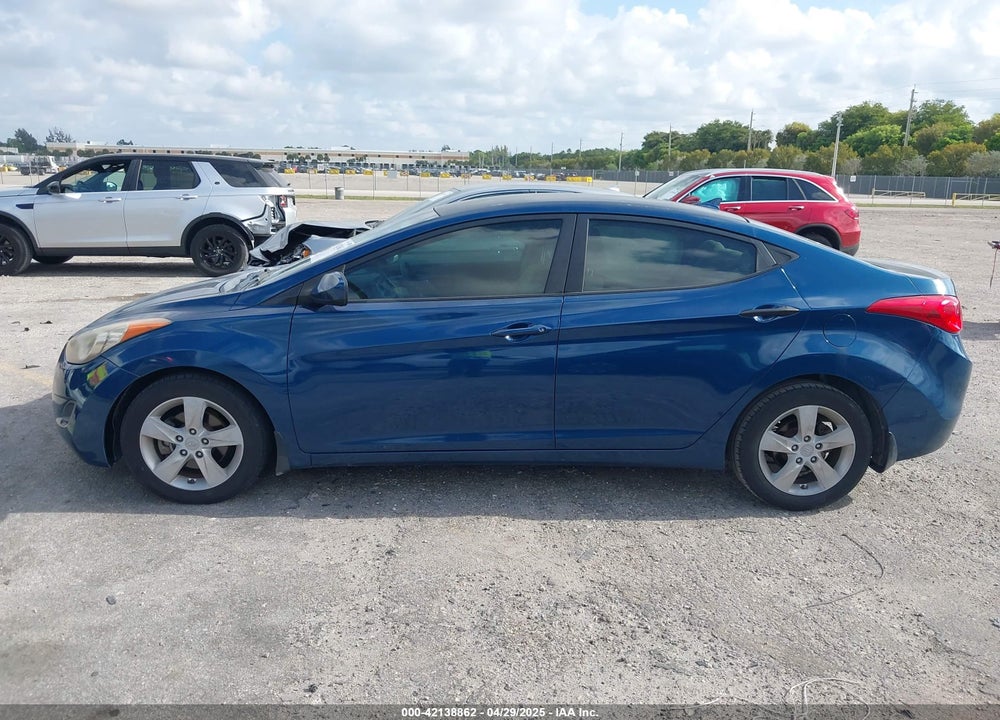 2013 HYUNDAI ELANTRA GLS VIN: KMHDH4AE0DU962160