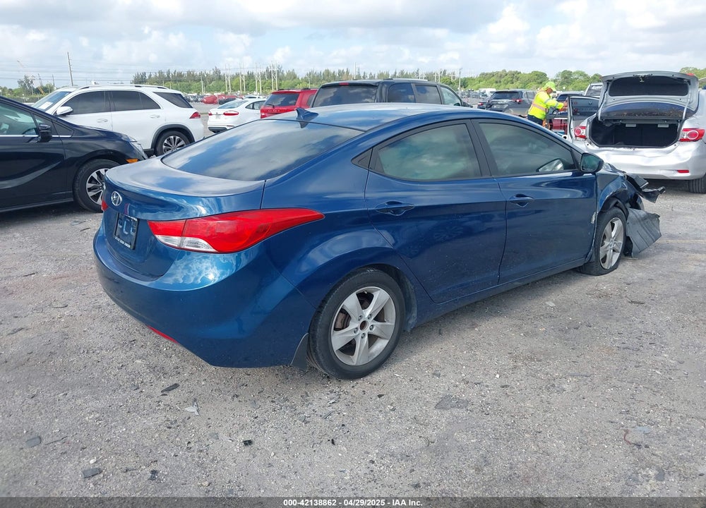2013 HYUNDAI ELANTRA GLS VIN: KMHDH4AE0DU962160