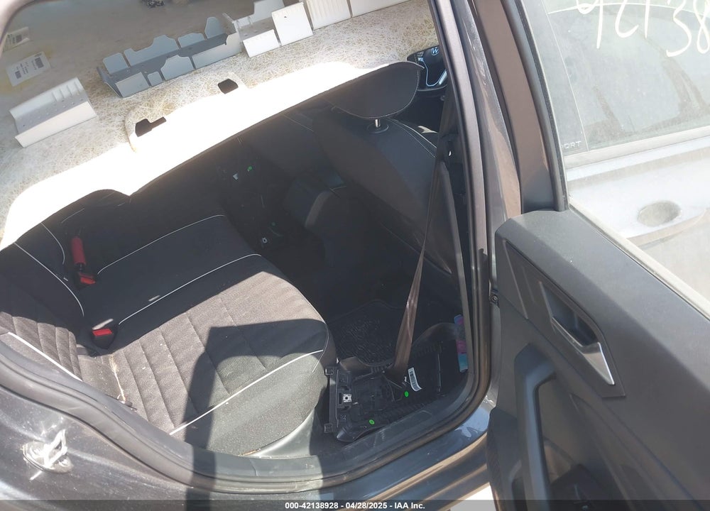 2023 VOLKSWAGEN JETTA VIN: 3VWBM7BUXPM058014