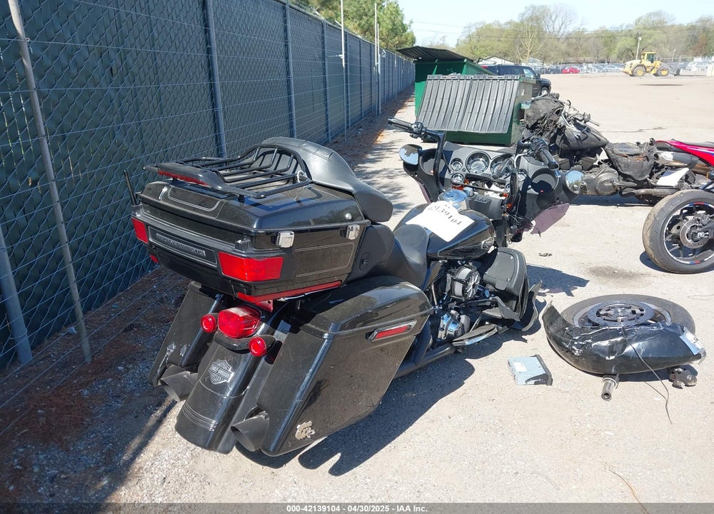 2008 HARLEY-DAVIDSON FLHTCUI VIN: 1HD1FC4118Y675441