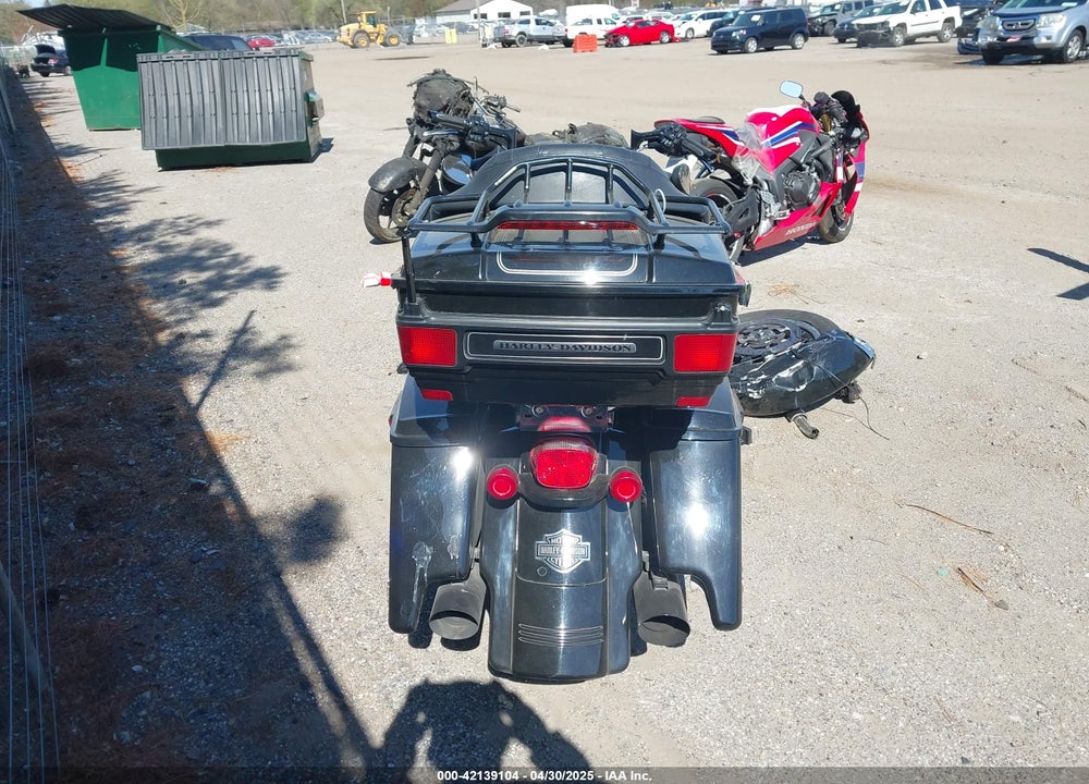 2008 HARLEY-DAVIDSON FLHTCUI VIN: 1HD1FC4118Y675441