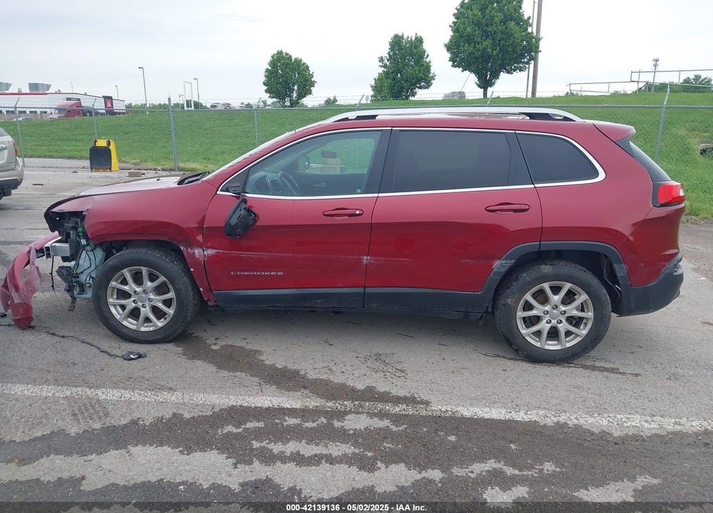 2017 JEEP CHEROKEE VIN: 1C4PJLCB0HW624030