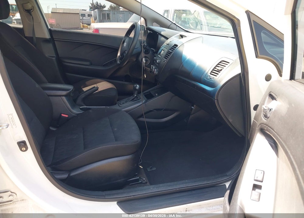 2016 KIA FORTE VIN: KNAFK4A60G5614345