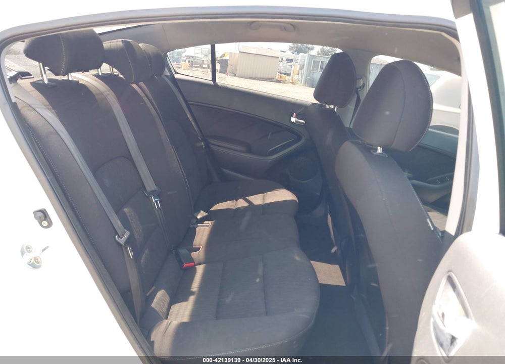2016 KIA FORTE VIN: KNAFK4A60G5614345